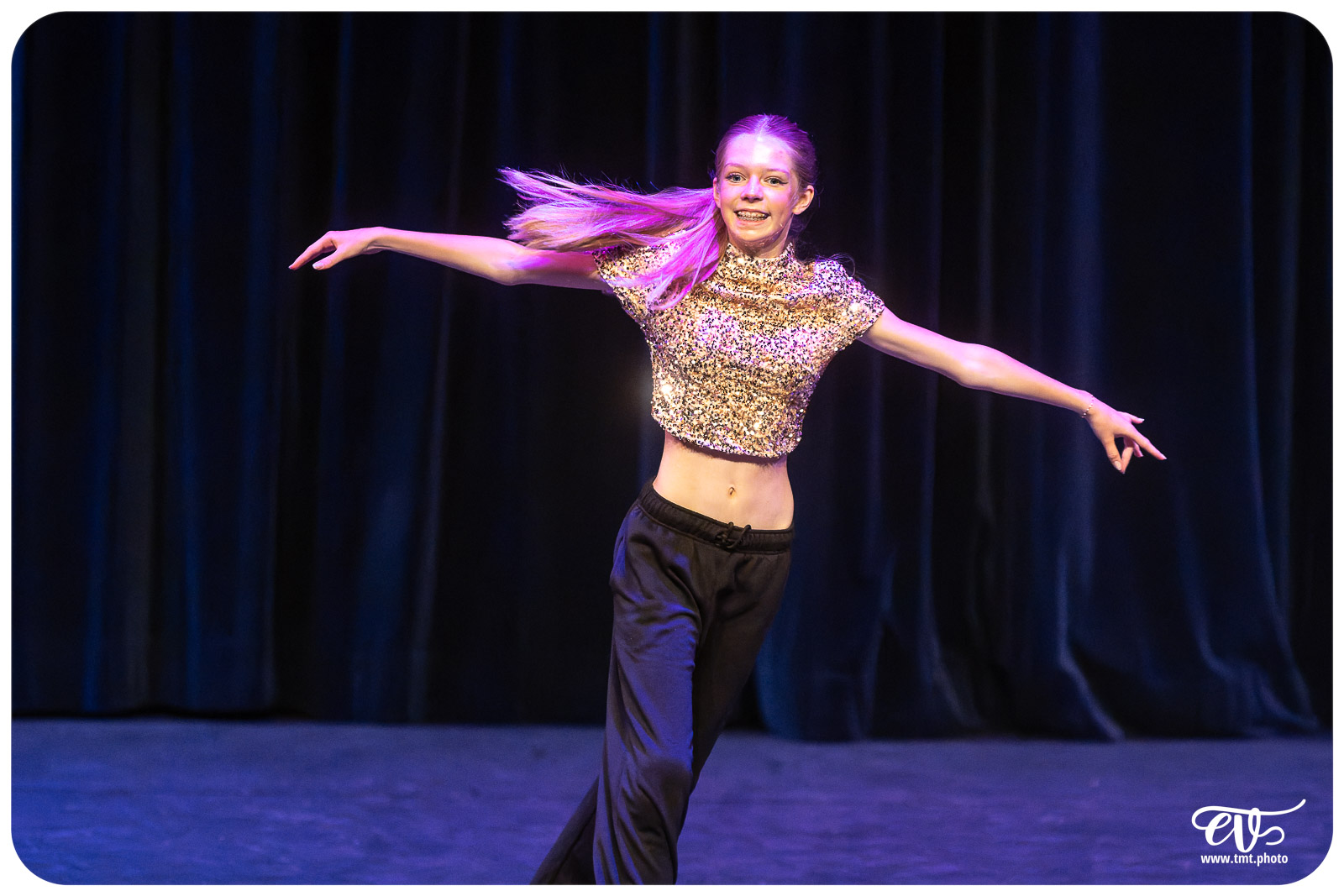 ECOLE DE DANSE CÉCILE ADAMOW